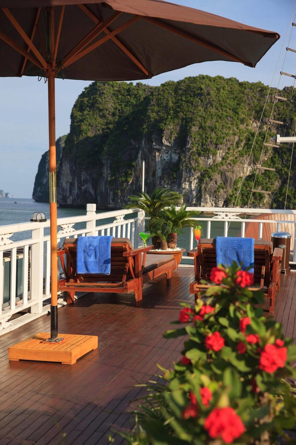 Hotel Garden Bay Luxury Cruise Ha Long Zewnętrze zdjęcie