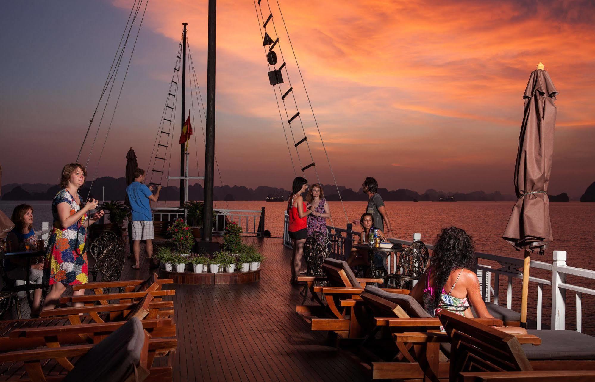 Hotel Garden Bay Luxury Cruise Ha Long Zewnętrze zdjęcie